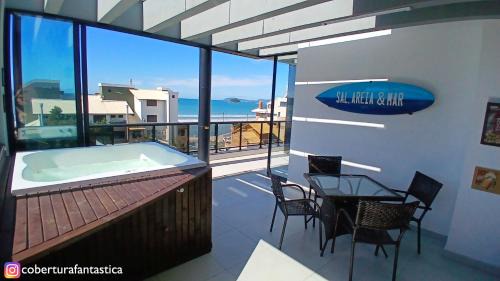 Governador Celso Ramos Apartment | Cobertura fantástica apenas 70 metros da praia