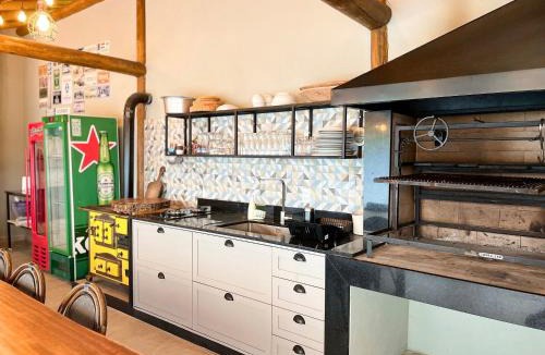 Itaipava Ski Chalet | Luxury Chalet Retreat with Jacuzzi & Fireplace