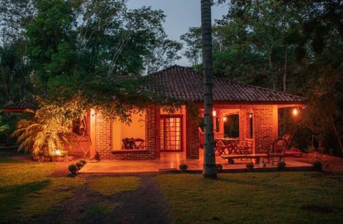 Paraiso House | Refúgio no Bosque: Um lugar cheio de encantos