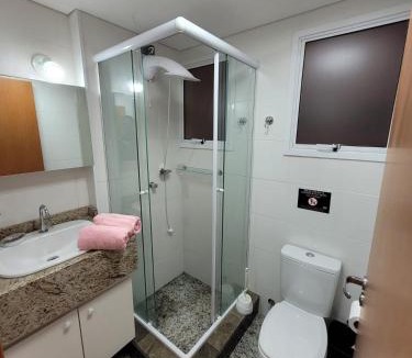 Rio Branco Apartment | Flats completos e aconchegantes a menos de 1 quadra do Hospital de Clinicas de Porto Alegre
