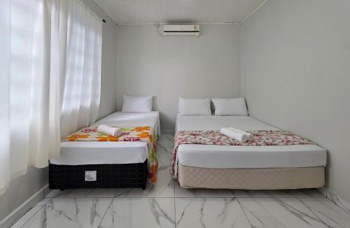 Vila Yolanda House | Casa ao lado da Av Das Cataratas com quintal