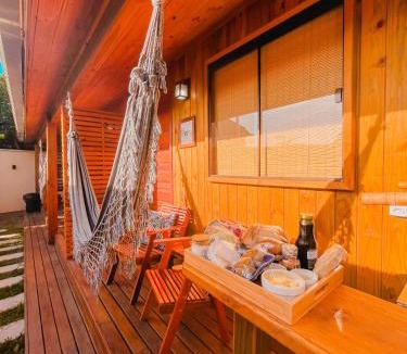 Praia do Rosa House | Shangri La Casas e Studios