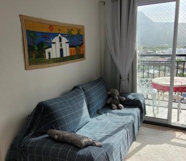 Jacarepagua Apartment | Novo e aconchegante apartamento 2 quartos Vivaz Prime Estrada dos Bandeirantes próximo Projac e Rio centro supermercados farmácias restaurantes transporte público