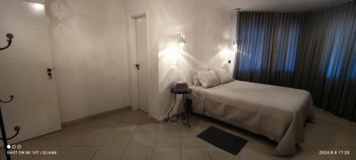 Bairro Alto House | A melhor acomodação entre Pinhais e Curitiba - quarto para até O4 pessoas em casa com garagem