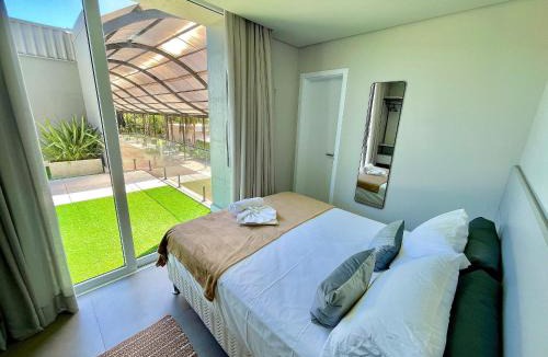 Xangri-La Apartment | Livin' Resort Home - 213/1