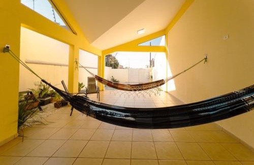 Maringa House | Casa Conforto e Lazer - OP165A