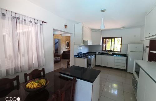 Campeche Sul House | Casa Grande com Piscina no Campeche!