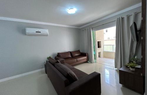 Bombas Apartment | 260 - Excelente custo benefício a 100m da praia