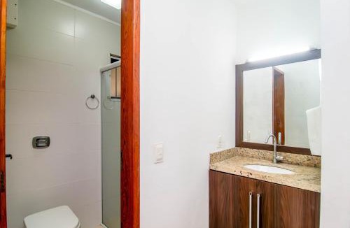 Jurere Internacional Apartment | Studio na quadra do mar em Jurerê PR1362