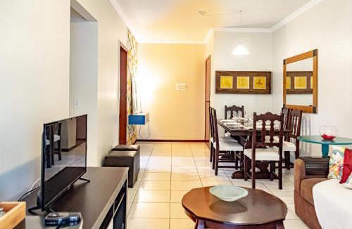 Castelo Branco Apartment | Com garagem a 2 quadras do mar MM9040