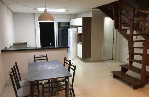 Arroio Teixeira House | Sobrados com suíte e sacada vista ao mar