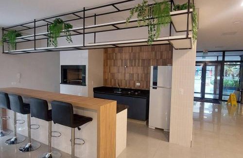Reboucas Apartment | Apto CWBe Green