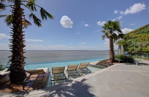 Cristal Hotel | DoubleTree by Hilton Porto Alegre