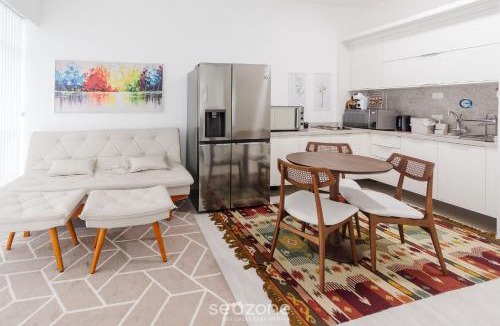 Matriz Apartment | Studio condo w/pool 180m Hard Rock Café ESR1912