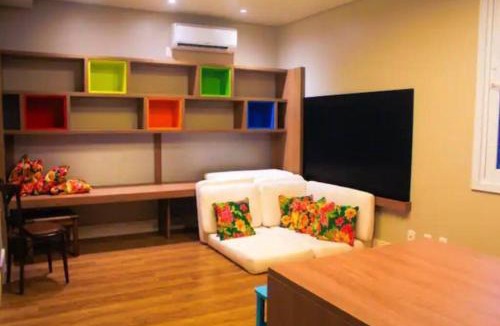 Carniel Apartment | Apto com piscina aquecida próx ao centro
