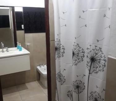Dean Funes House | Margarita habitacion