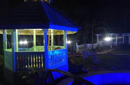 Gramado Villa | chalé do Riacho! contato com a natureza, animais e muito verde!