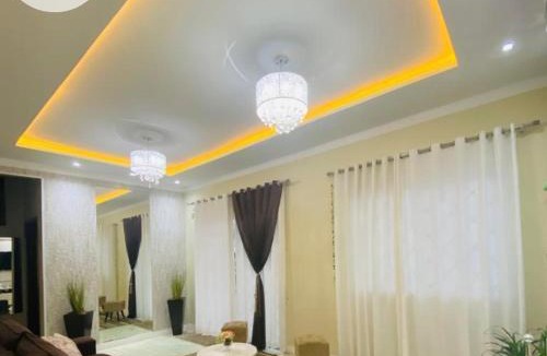 Centro House | Hospedagem Praia Central