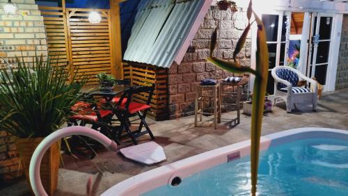 Cachoeira do Bom Jesus Ski Chalet | Chalé com piscina perto do mar