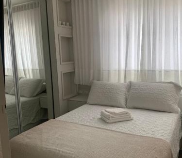 Nacoes Apartment | Encantos dos Mares - Apartamento 5 - Balneário Camboriú