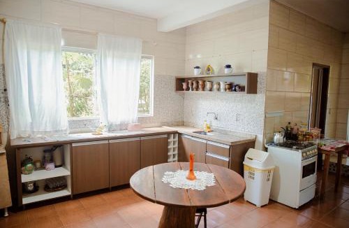 Cascavel House | Casa de Campo com Piscina e lazer em Cascavel PR
