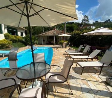 Santana de Parnaiba House | Casa de campo, com quadra de Beach Tennis, Volei e Fut Volei próxima a SP!