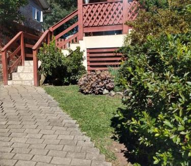 Vila Luiza House | Hospedagem dona Tania