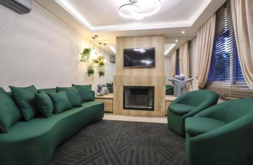 C A I C Hotel | Pousada Bella Viena