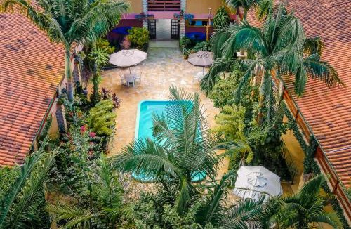 Barra de Ibiraquera Hotel | Pousada Chaday