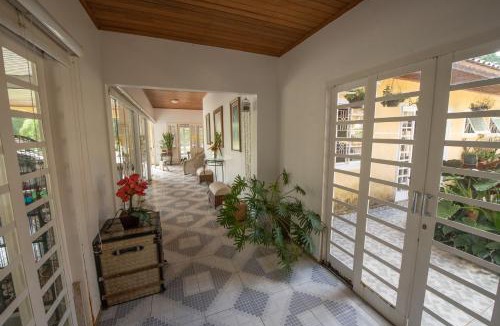 Curitiba House | Casa com WiFi e lazer em Campina Grande do Sul