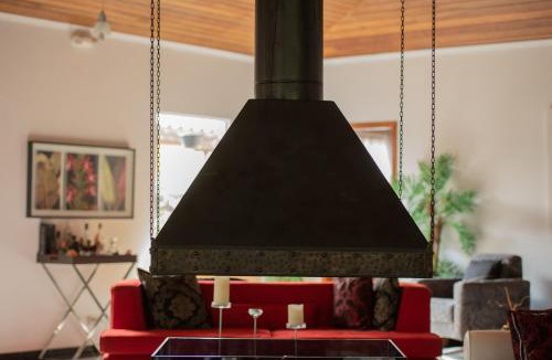 Curitiba House | Casa com WiFi e lazer em Campina Grande do Sul