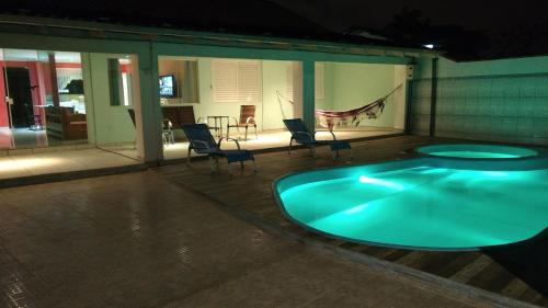 Penha House | Casa aconchegante com piscina