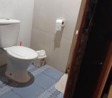 Garopaba House | Casa Rústica praia da Ferrugem próximo praia com piscina compartilhada