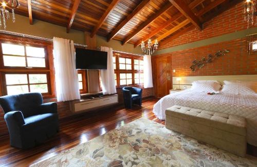 Sao Francisco de Paula Hotel | Pousada Casa de Pedra