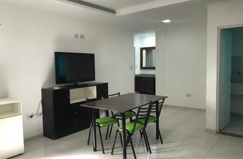 Charata Apartment | Edificio Tomy