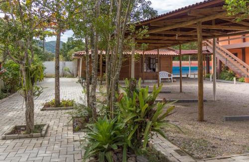 Mariscal House | Residencial Brown