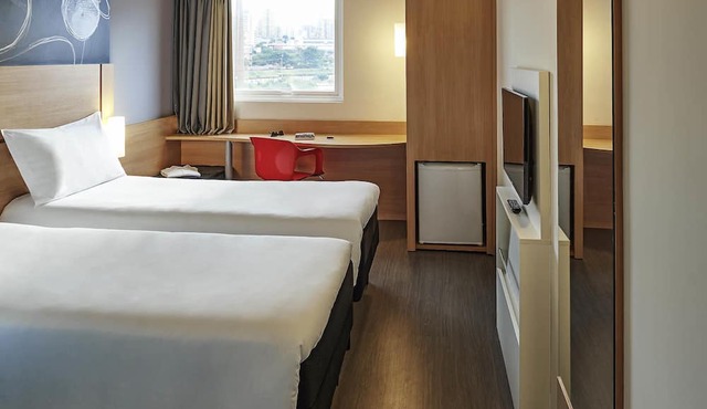 ibis Londrina Shopping