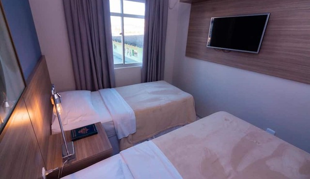 Kennedy Slim Hotel