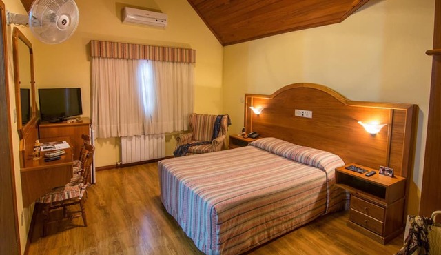 Hotel Sky