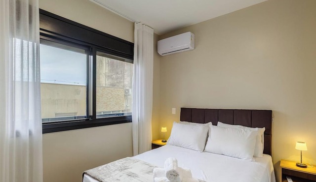 Apartment in Condominium With Gym in PoA - Ips0701