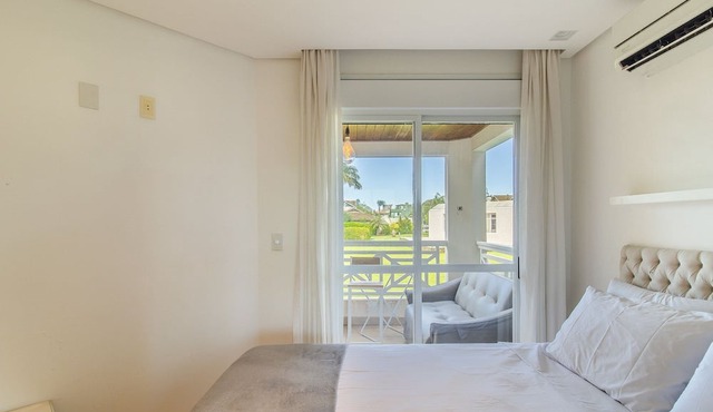 Apartamento na Lagoa da Conceicao Plg0012