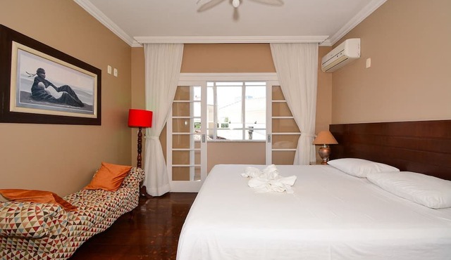 Casa com Piscina Morro das Pedras