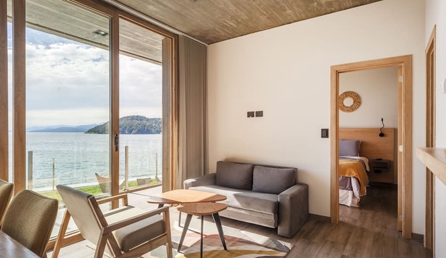 WaOne Lake Homes