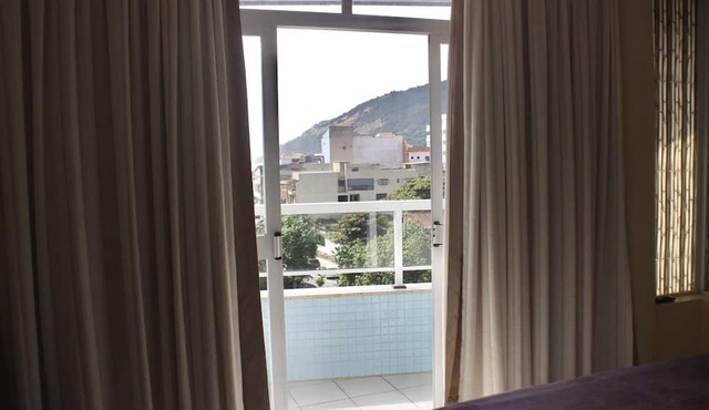Fully furnished apartment with 2 parking spaces.