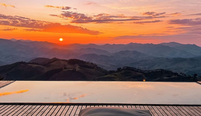 Chalet Above the Clouds - 3-bedroom house with AC in São Bento do Sapucaí
