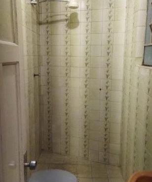 Casa com quarto masculino individual valor mensal de 800,00