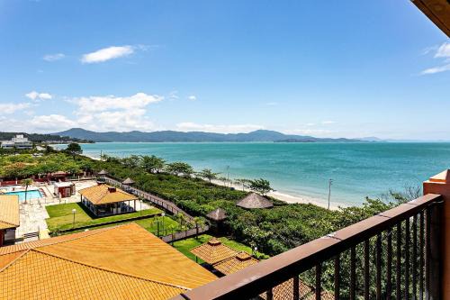 Suite with sea view in amazing resort JBV327