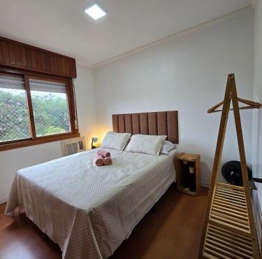 "Estadia Tri" Ótima Localização e com Garagem!