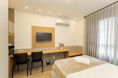 Apartamento 204 - Eixo · Estúdio Funcional c/Cozinha e Enxoval Completo