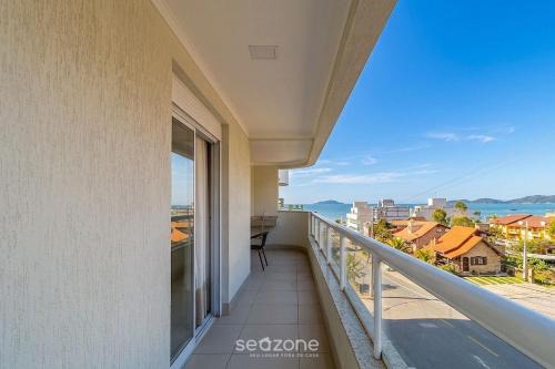 Apt Sea View w/BBQ in Bombinhas ARN0104